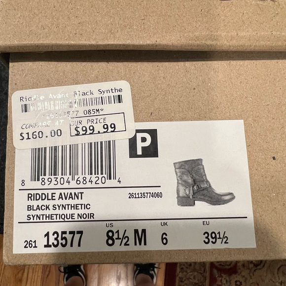 Clarks Riddle Avant Women’s Black Moto Boots Size 8.5 M 1” heel, Inside Zipper. - Picture 13 of 14